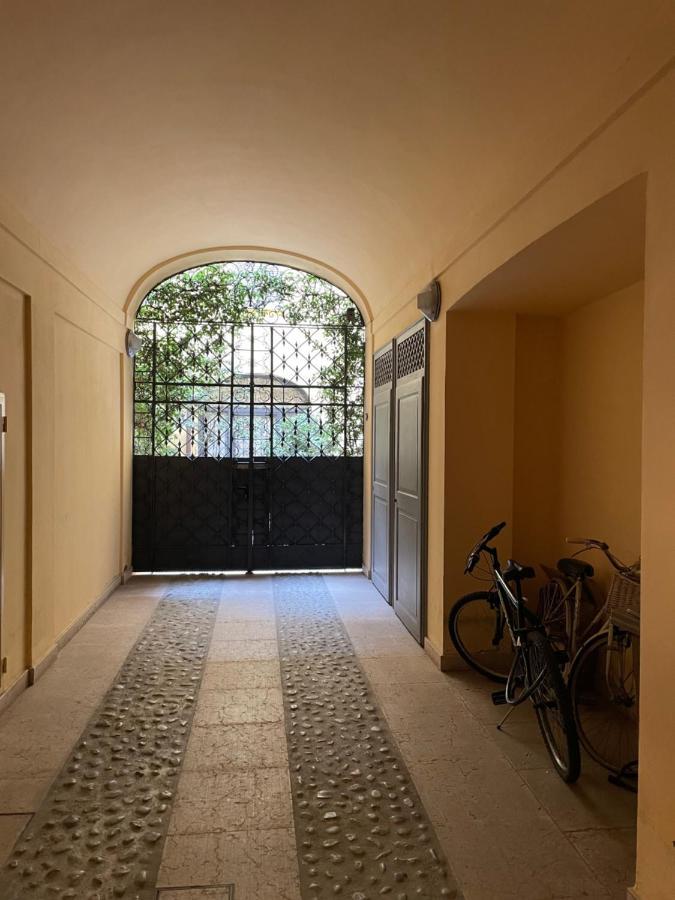 Una Finestra Sul Centro Storico Reggio Emilia Eksteriør billede